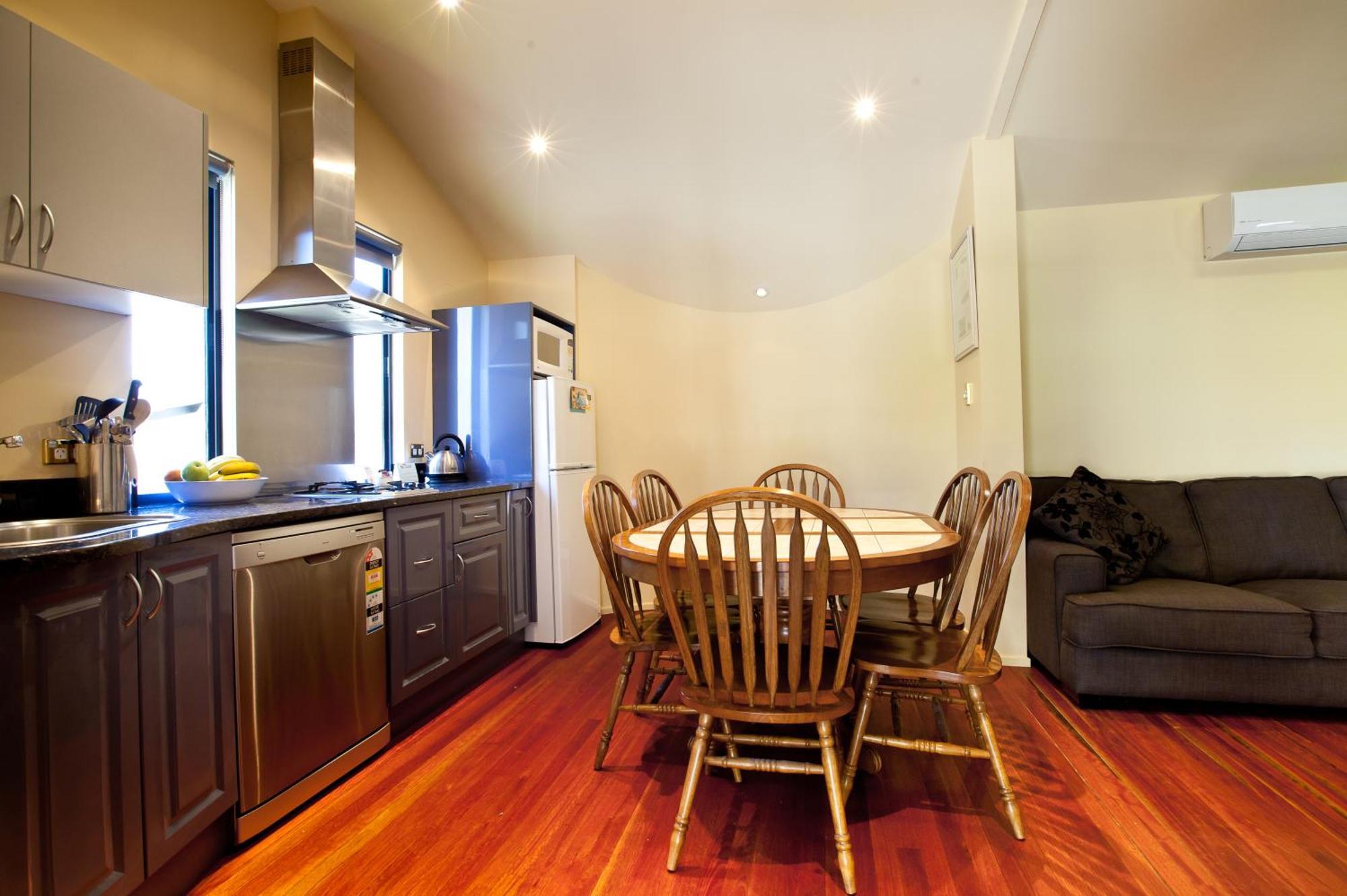 Tasman Holiday Parks - North Star Hastings Point Room photo